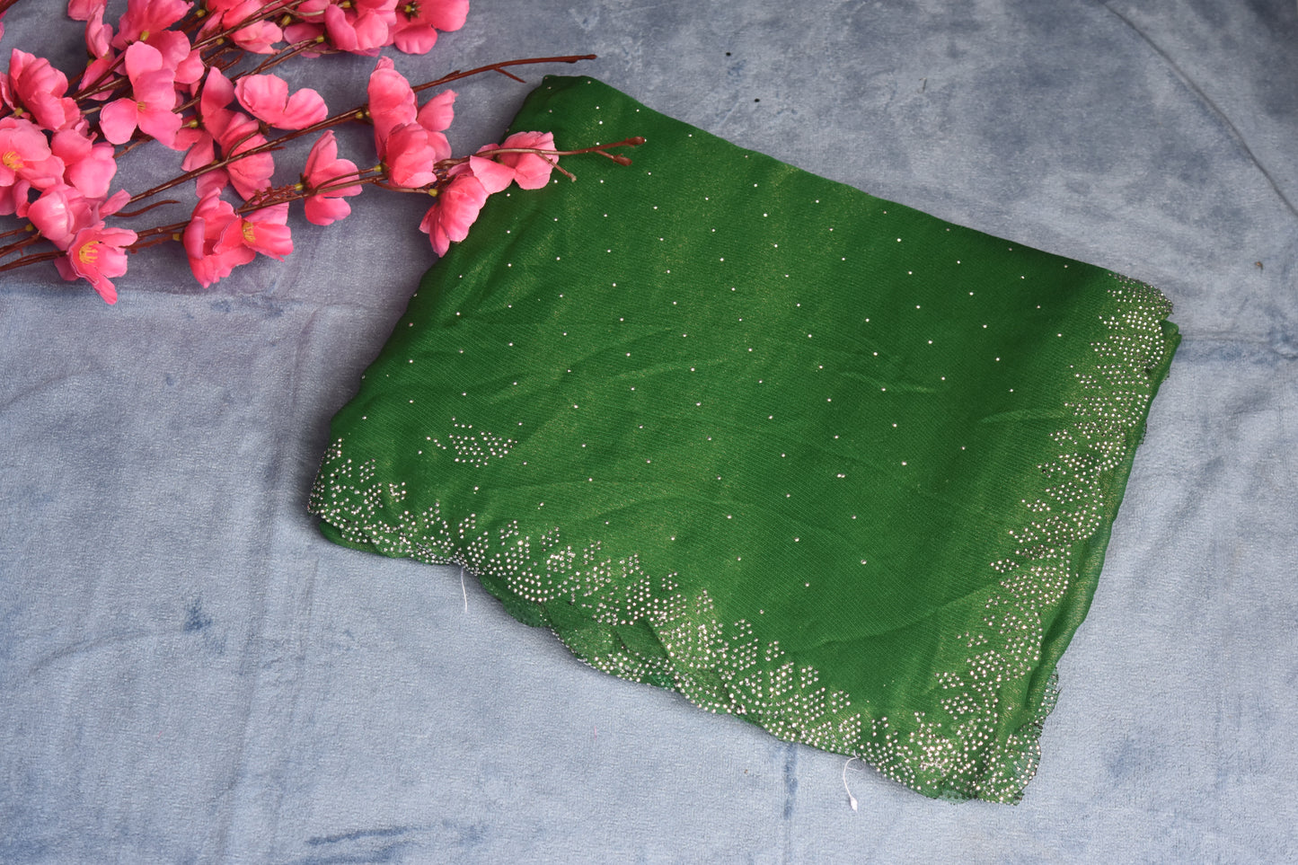 GEORGETTE SAREE WITH CUTWORK DESIGN