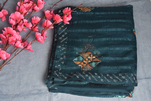 SOLO PATTERN SARREE WITH EMBROIDARY DESIGN